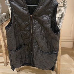 Black mens barbour vest